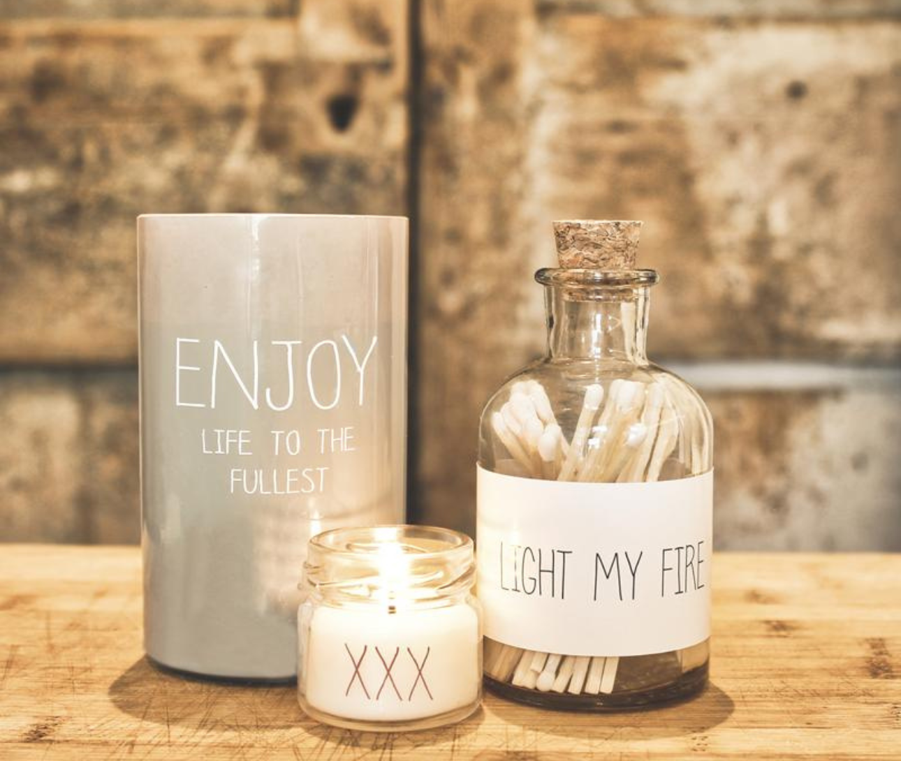 Lifestyle-Streichhölzer weiß